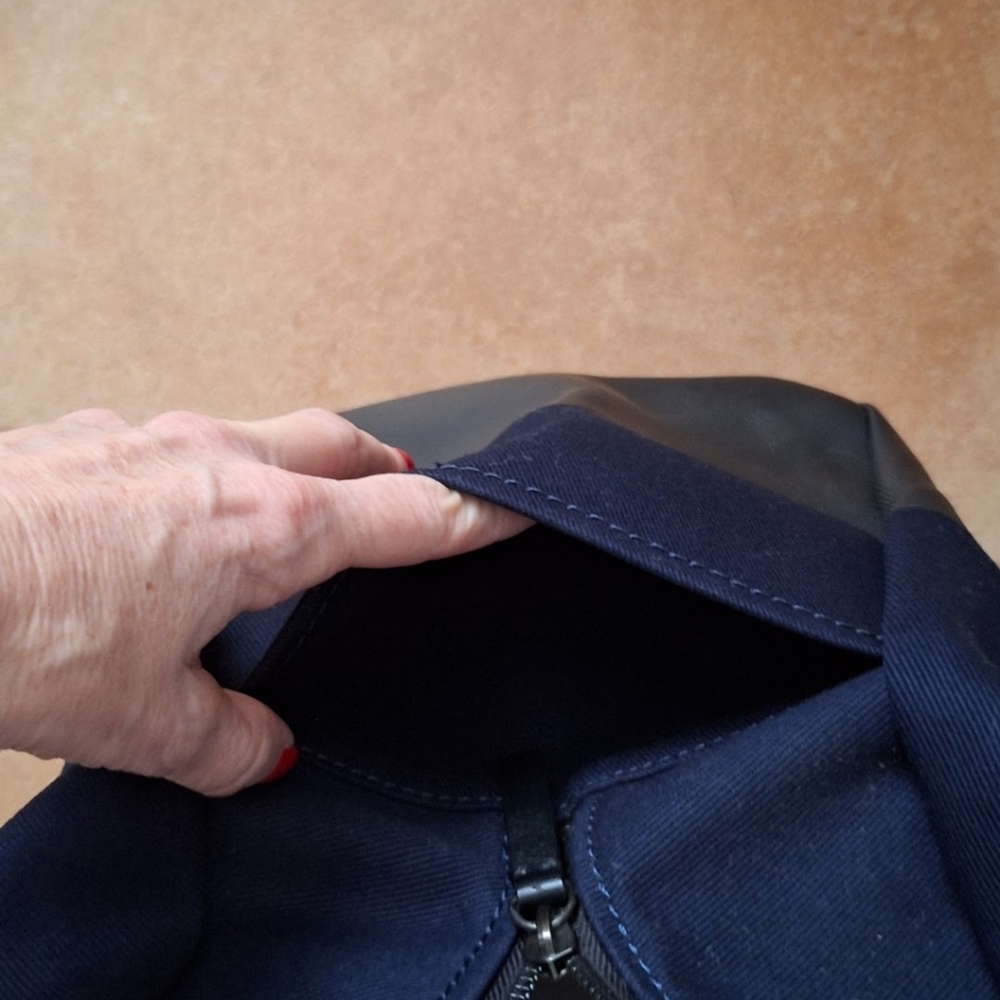 Everlane New The Dipped Weekender Duffle Bag Navy/black Large Twill - Picture 9 of 15